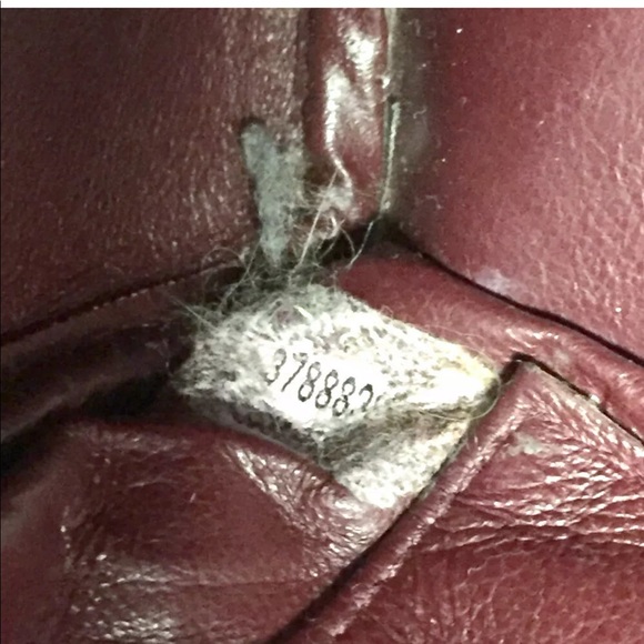 CHANEL Quilted Matelasse CC Logo Lambskin Tote - Picture 12 of 15